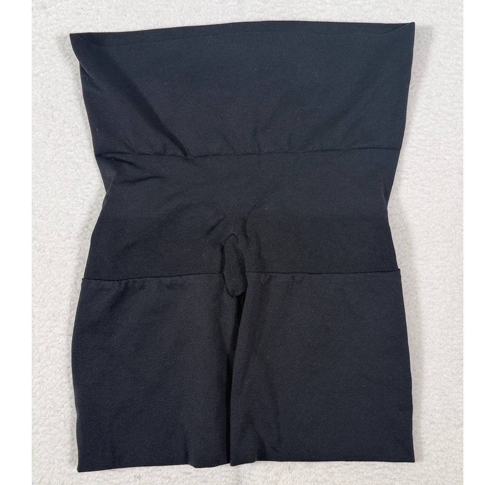Assets by Spanx Black High Waisted Mid Thigh Shapewear Shorts Size Large